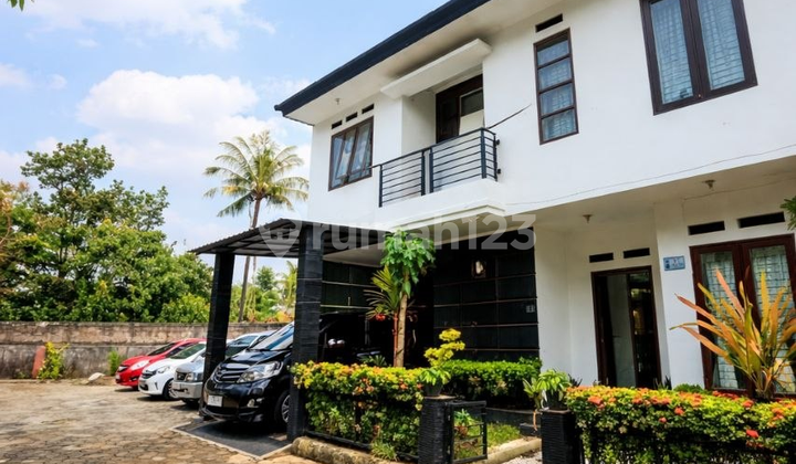 Rumah, 2 Lantai, di Pangkalan Jati