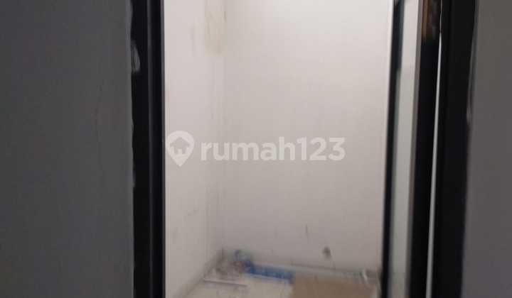 For Rent: Strategic 3.5-Story Shop House in Sagan Business Center, Terban, Gondokusuman, Yogyakarta 2