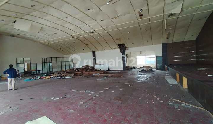 Ruang Usaha Luas di Pusat Bisnis Jl. Urip Sumoharjo Klitren, Gondokusuman, Yogyakarta