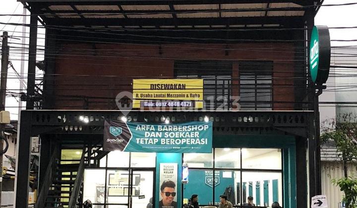 Peluang Bisnis Ruang Usaha 3 Lantai di Jl. Kaliurang KM 5 Cocok untuk Cafe & Kantor, Caturtunggal, Depok, Sleman