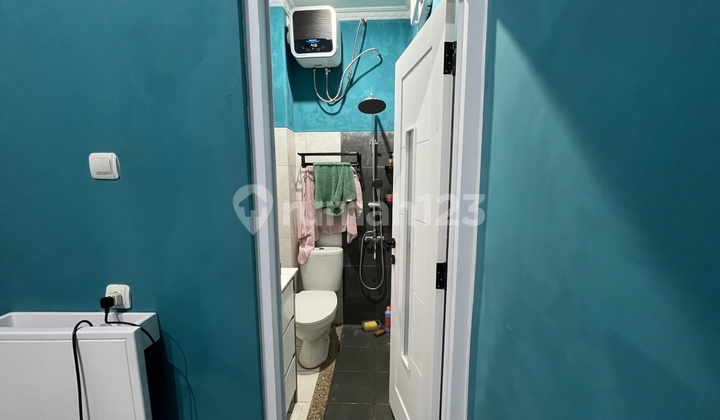 Boarding House Near Amplaz Jogja, Banguntapan, Fully Furnished, Owner's Income, Road 2