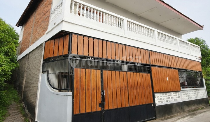 Investasi High-Yield: Kost Samirono Jogja 16 Kamar Aktif Data Income Stabil Jarang Dijual Investasi High-Yield: Kost Samirono Jogja 16 Kamar Aktif Data Income Stabil Jarang Dijual