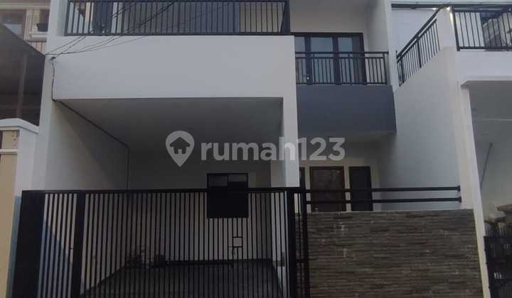 Disewakan Rumah Rapih Bagus di Sunter