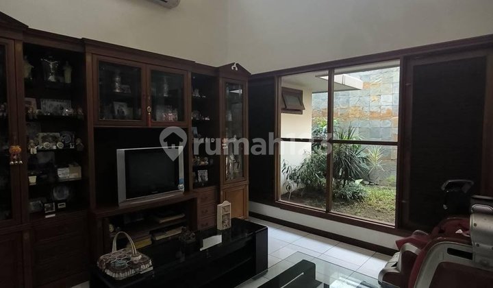 Jual Cepat Rumahasri Graha Family 2 Lantai. Bagus Siap Huni.furnished.lingkungan Asri Nyaman Jual Cepat Rumahasri Graha Family 2 Lantai. Bagus Siap Huni.furnished.lingkungan Asri Nyaman