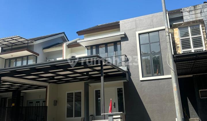 For Sale: 2-Story House, Strategic Location in BSD City Center For Sale: 2-Story House, Strategic Location in BSD City Center