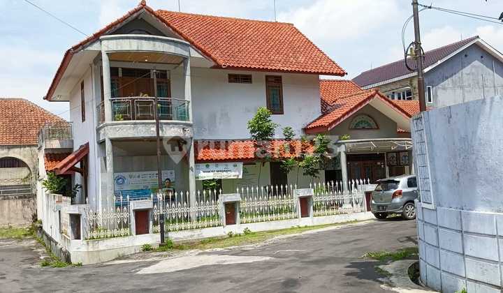 Rumah Hook Dekat Undip. Cocok Digunakan untuk Kos atau Kontrakan 1