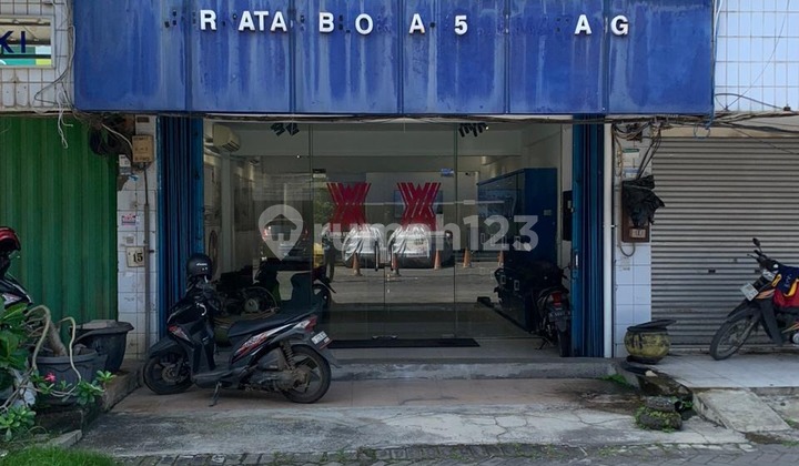 Investasi Menguntungkan! Ruko 3 Lantai Siap Huni di Semarang Investasi Menguntungkan! Ruko 3 Lantai Siap Huni di Semarang