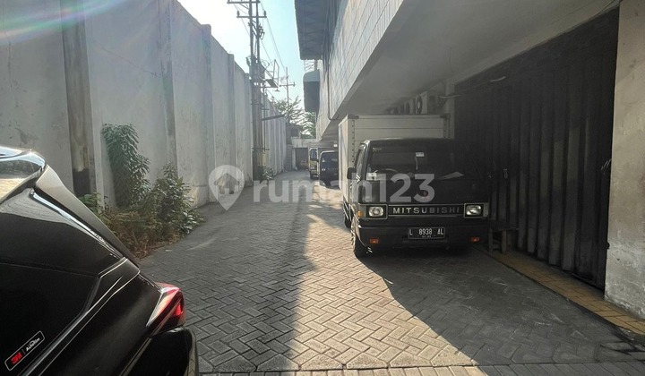Strategic 3-Story Shop House in Commercial Complex, Ready to Occupy 2