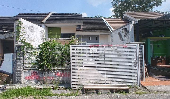 Cheap National Sharia Bank Asset House in Gresik Regency, Gresik