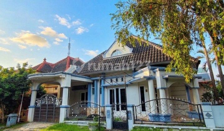 Dijual Rumah Full Furnished di Permata Jingga, Malang