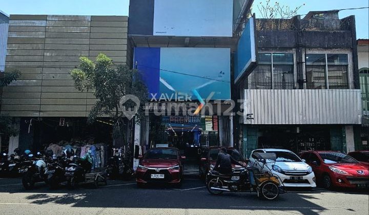 For Sale: Shop House, Business Space on the Main Axis of Pasar Besar Klojen Malang For Sale: Shop House, Business Space on the Main Axis of Pasar Besar Klojen Malang