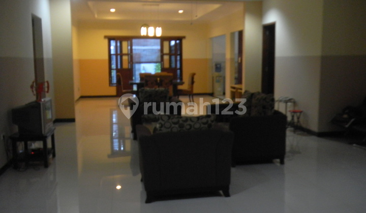 Rumah Harga < 2kali NJOP Furnished SHM Ciganjur Jakarta selatan