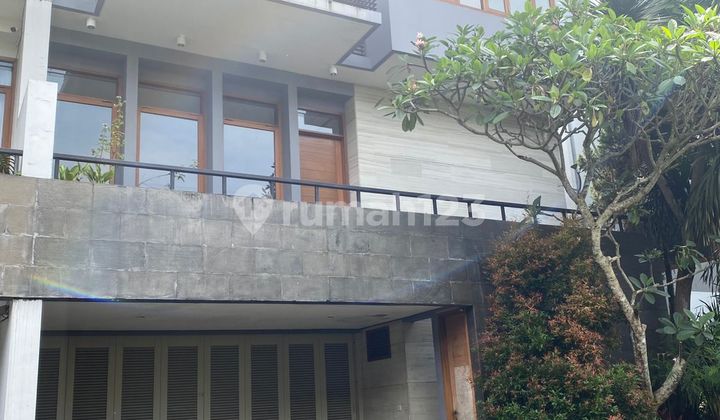 Disewakan Rumah Setra Duta Green Terrace House Blok A