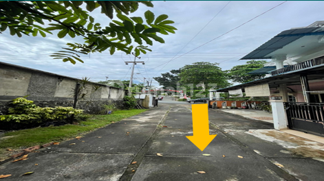 Rumah Berada di Pusat Kota dan Luas Halaman Luas Rumah Berada di Pusat Kota dan Luas Halaman Luas