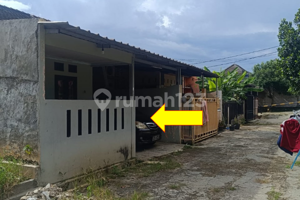 Rumah Berada di Perumahan Ditengah Kota Rumah Berada di Perumahan Ditengah Kota