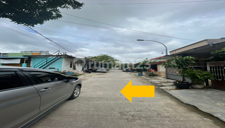 Rumah Berada di Perumahan Ditengah Kota Rumah Berada di Perumahan Ditengah Kota