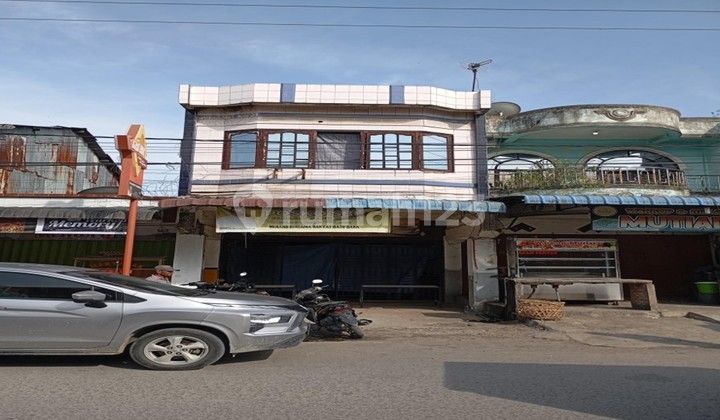 Ruko Berada di Kawasan Pasar Kota Ruko Berada di Kawasan Pasar Kota