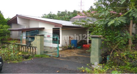 Rumah Tinggal di Madirir, Kota Bitung