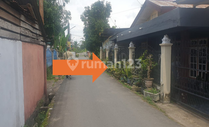 Rumah Berada di Pusat Kota Rumah Berada di Pusat Kota