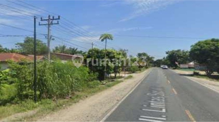 Tanah Kosong di Pinggir Jalan Lintas Tanah Kosong di Pinggir Jalan Lintas
