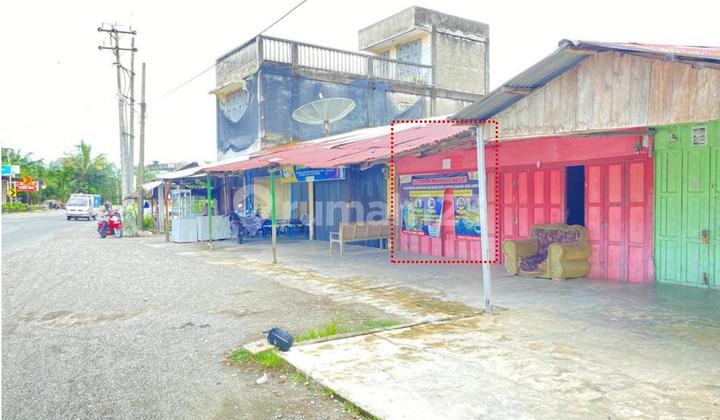 Berada di Lingkungan Nyaman dan Lokasi Strategis Ditengah Kota Berada di Lingkungan Nyaman dan Lokasi Strategis Ditengah Kota