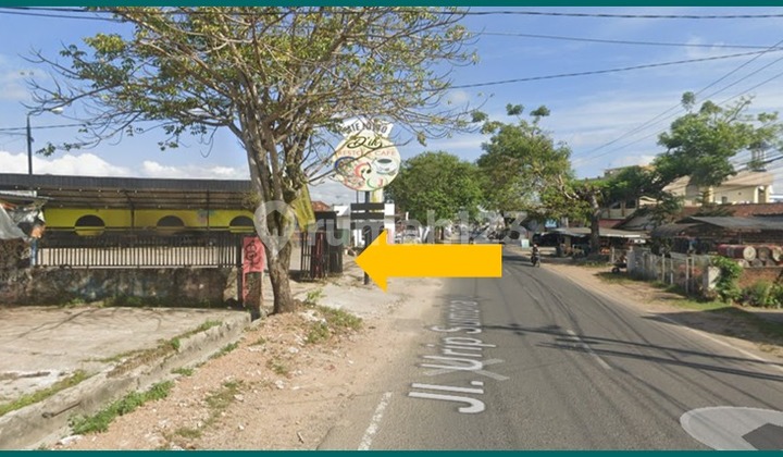 Shop Suitable for Café and Carwash Business Located in City Center 2