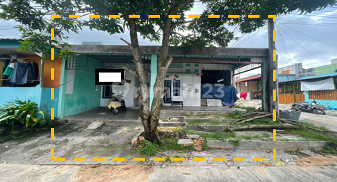 Rumah Berada di Perumahan Ditengah Kota Rumah Berada di Perumahan Ditengah Kota