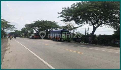 Dijual Tanah Luas, Berada di Pinggir Jalan Raya, Strategis Dijual Tanah Luas, Berada di Pinggir Jalan Raya, Strategis