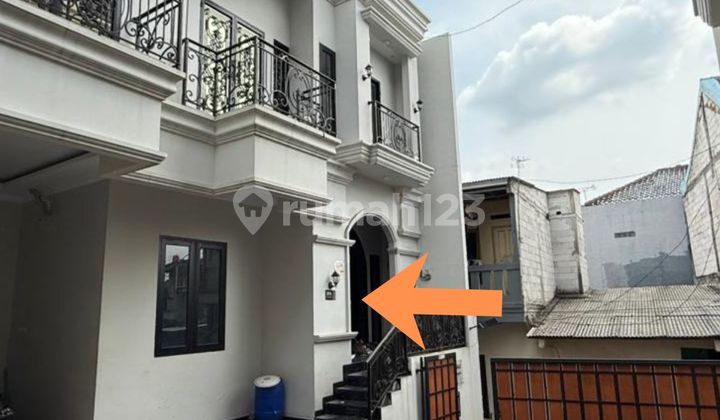 Rumah Dijual Perumahan Casa De Hokie, Jagakarsa, Kota Jakarta Selatan Rumah Dijual Perumahan Casa De Hokie, Jagakarsa, Kota Jakarta Selatan