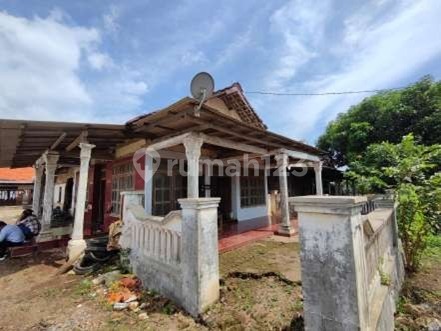 Rumah Siap Huni dengan Lokasi Strategis Rumah Siap Huni dengan Lokasi Strategis