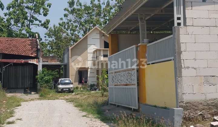 Rumah Tipe Modern di Madiun Selatan Rumah Tipe Modern di Madiun Selatan