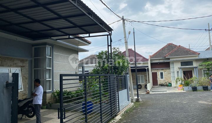 Rumah Tinggal di Kota Malang Rumah Tinggal di Kota Malang