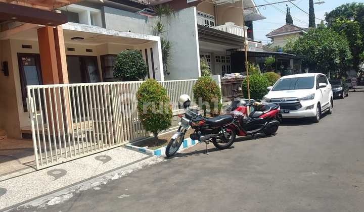 Rumah Tinggal di Kota Malang Rumah Tinggal di Kota Malang