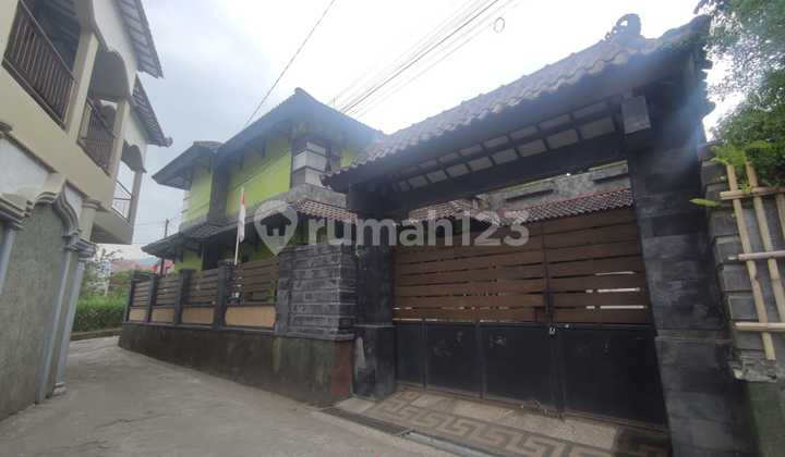 Rumah Tinggal di Kota Batu Rumah Tinggal di Kota Batu