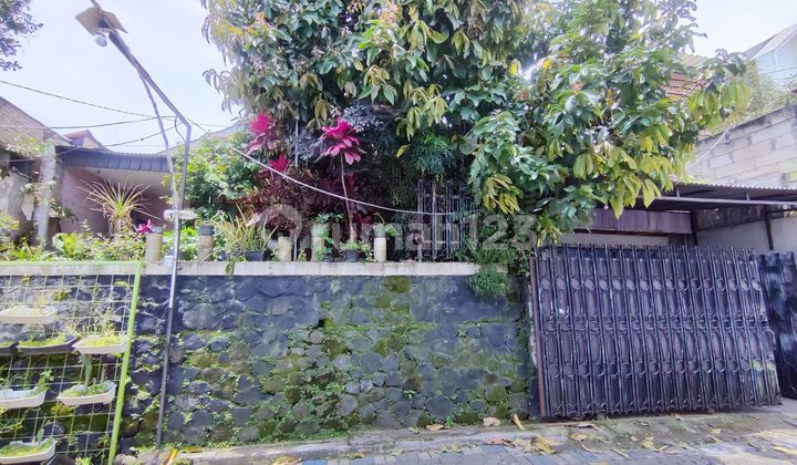 Rumah Tinggal di Kota Batu Rumah Tinggal di Kota Batu