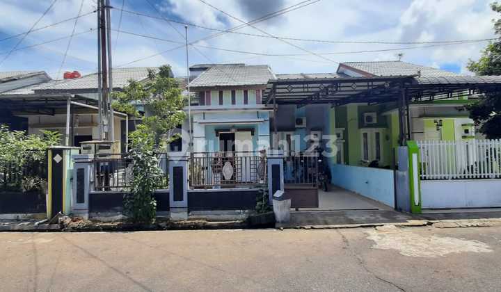 Rumah Tinggal di Perumahan Gading Victoria Rumah Tinggal di Perumahan Gading Victoria