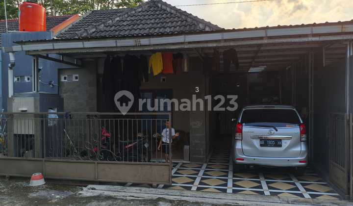 Rumah Nyaman, Strategis, Harga Miring Rumah Nyaman, Strategis, Harga Miring