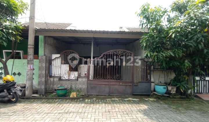 Rumah Tinggal di Perumahan Graha Properindo Sidoarjo Rumah Tinggal di Perumahan Graha Properindo Sidoarjo