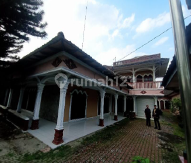 Rumah Tinggal Luas Siap Huni di Kota Medan Rumah Tinggal Luas Siap Huni di Kota Medan
