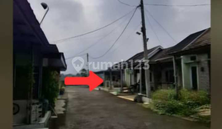 Rumah Berada di Perumahan Ditengah Kota