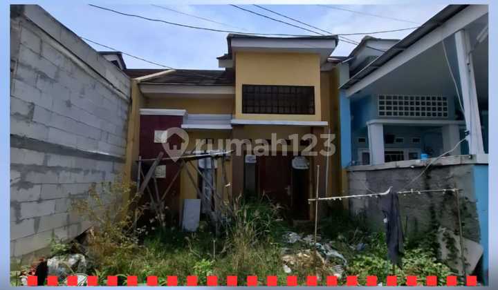 Rumah Berada di Perumahan Ditengah Kota Rumah Berada di Perumahan Ditengah Kota