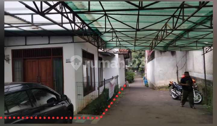 Rumah Berada di Perumahan Ditengah Kota Rumah Berada di Perumahan Ditengah Kota
