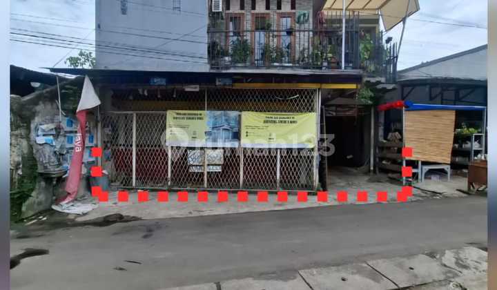 Rumah Berada di Perumahan Ditengah Kota Rumah Berada di Perumahan Ditengah Kota