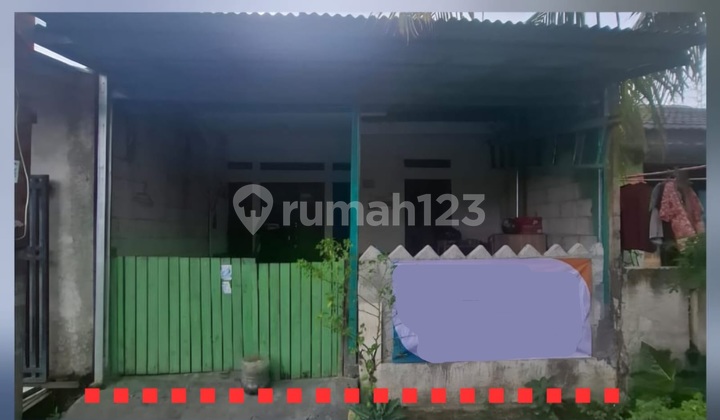 Rumah Berada di Perumahan Ditengah Kota Rumah Berada di Perumahan Ditengah Kota