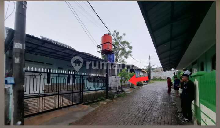 Rumah Berada di Perumahan Ditengah Kota Rumah Berada di Perumahan Ditengah Kota
