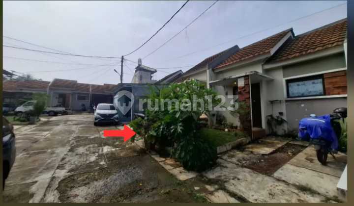 Rumah Berada di Perumahan Ditengah Kota