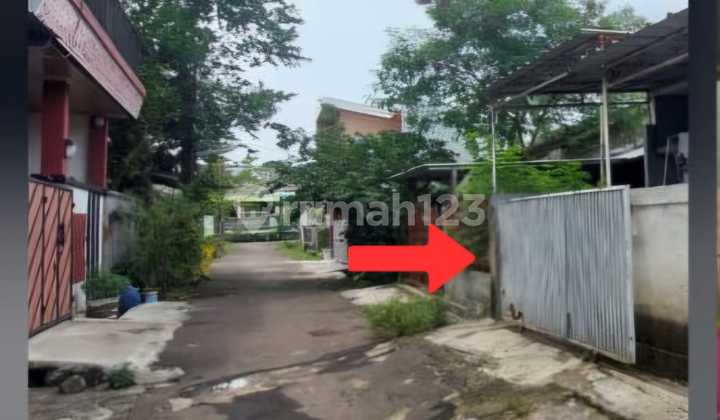 Rumah Berada di Perumahan Ditengah Kota