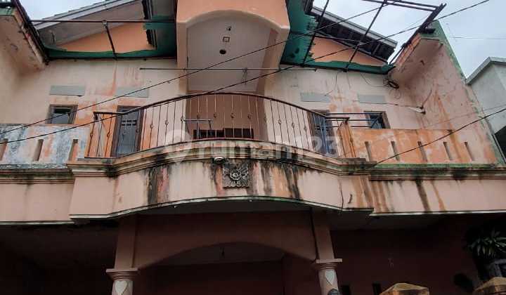 Rumah Berada di Perumahan Ditengah Kota Rumah Berada di Perumahan Ditengah Kota
