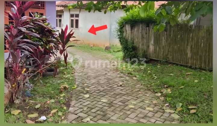 Rumah Berada di Perumahan Ditengah Kota Rumah Berada di Perumahan Ditengah Kota