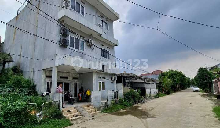 Kost Berada di Tengah Kota Kost Berada di Tengah Kota